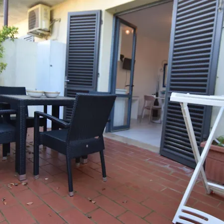 Mono Elba Apartman *